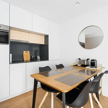 Guestready - Urban Chic In *