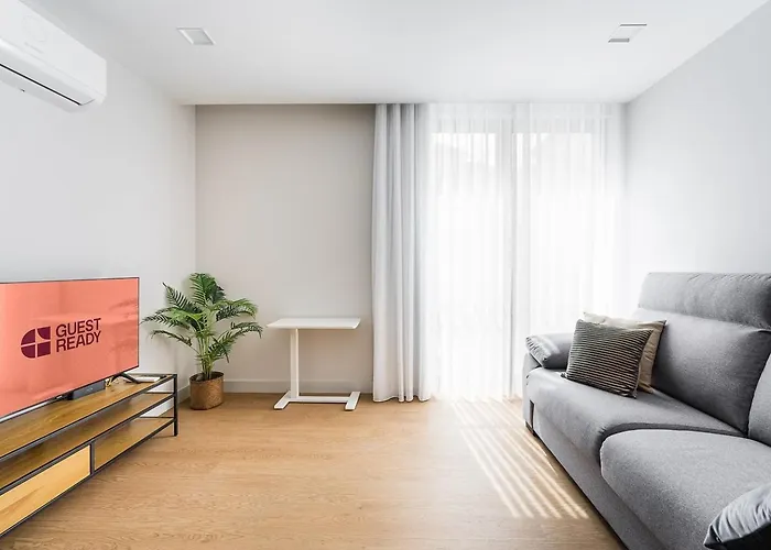 Guestready - Urban Chic In *